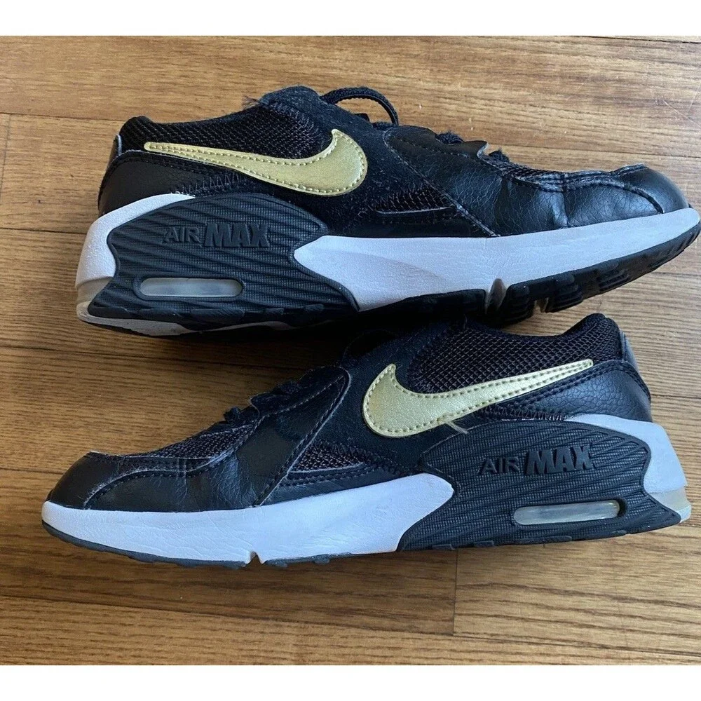 Nike Air Max Excee (PS) Black/Gold Kids Sneakers - Size 3Y EUC CD6892-006